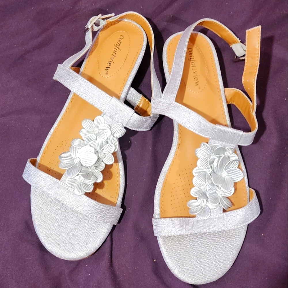 Comfortview WW Slingbacks